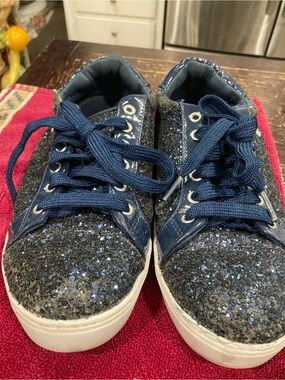 Women’s Navy Glitter Lace-Up Sneakers